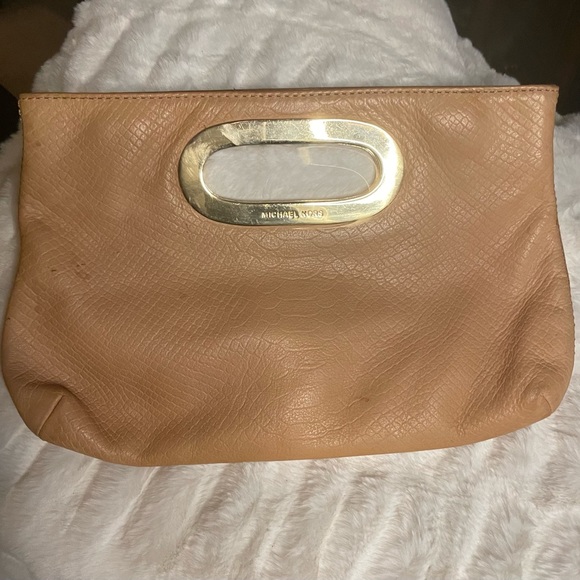 Michael Kors Clutch - Picture 3 of 7